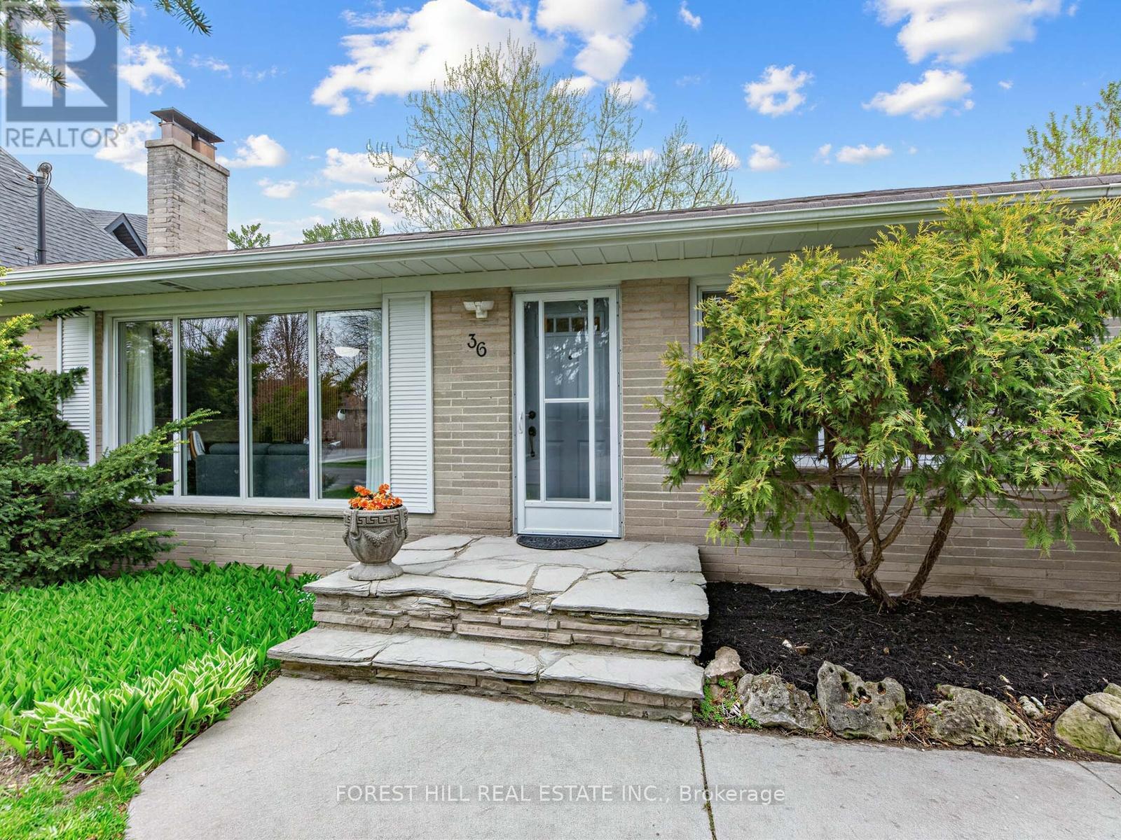 36 Hawkridge Avenue, Markham, Ontario  L3P 1V7 - Photo 3 - N13145890