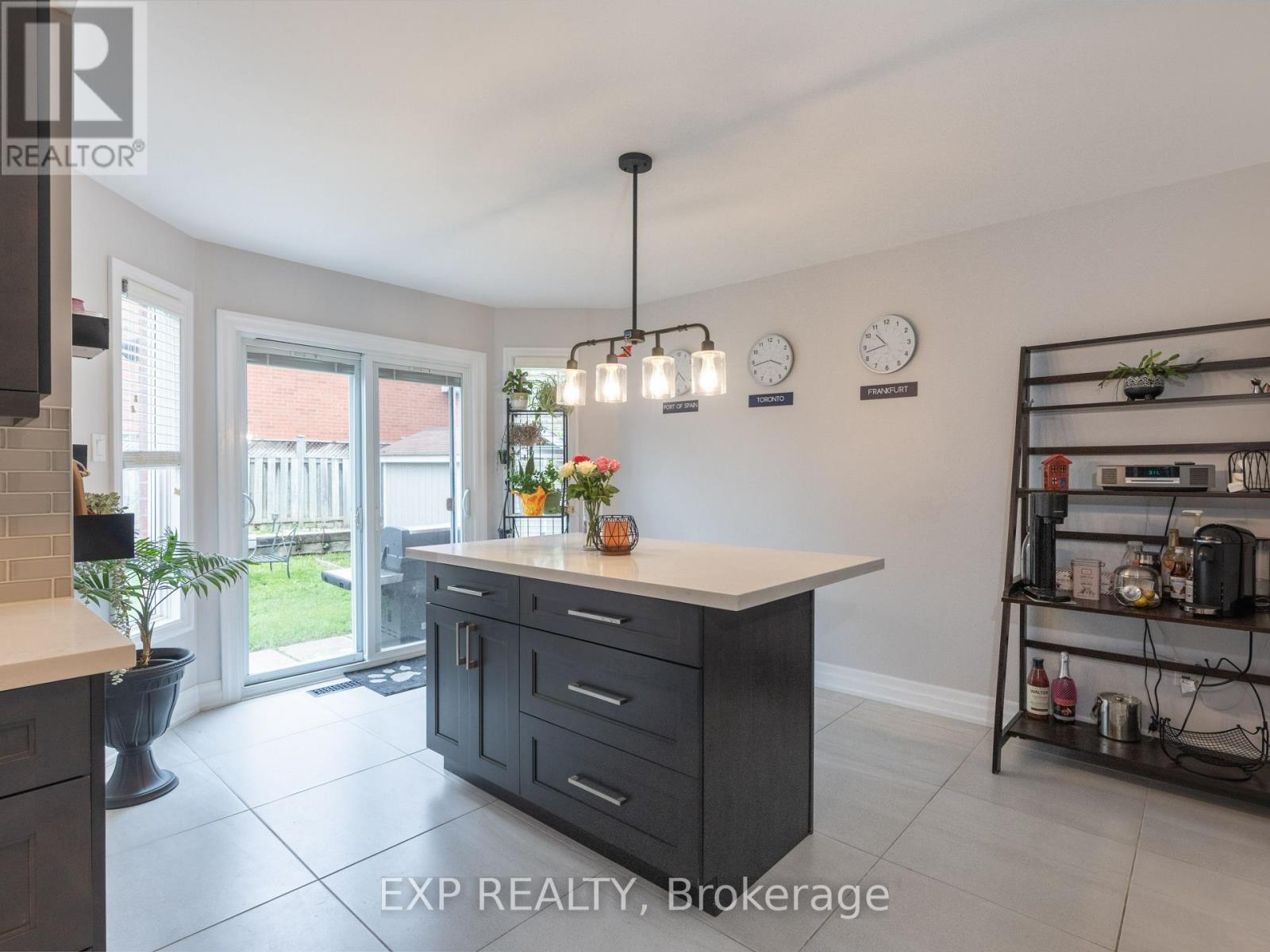 142 Savage Road, Newmarket, Ontario L3X 1R3 - Photo 12 - N13145950