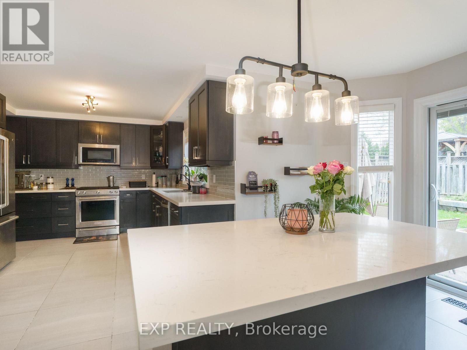 142 Savage Road, Newmarket, Ontario L3X 1R3 - Photo 13 - N13145950