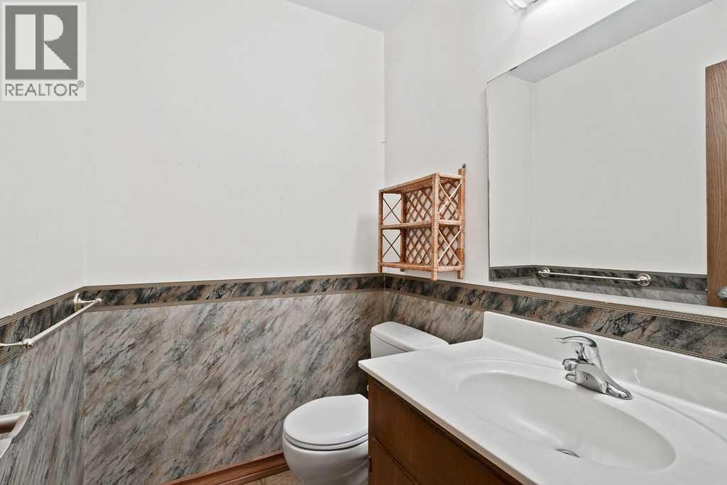 652 Dalmeny Hill Nw, Calgary, Alberta  T3A 1T6 - Photo 18 - A2311707
