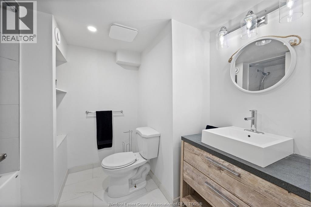 1073 Jefferson, Windsor, Ontario N9S 2R2 - Photo 27 - 26011507