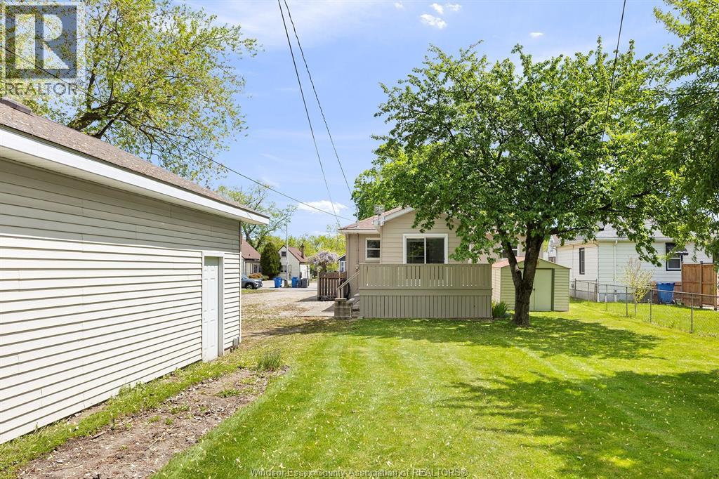 1073 Jefferson, Windsor, Ontario N9S 2R2 - Photo 6 - 26011507