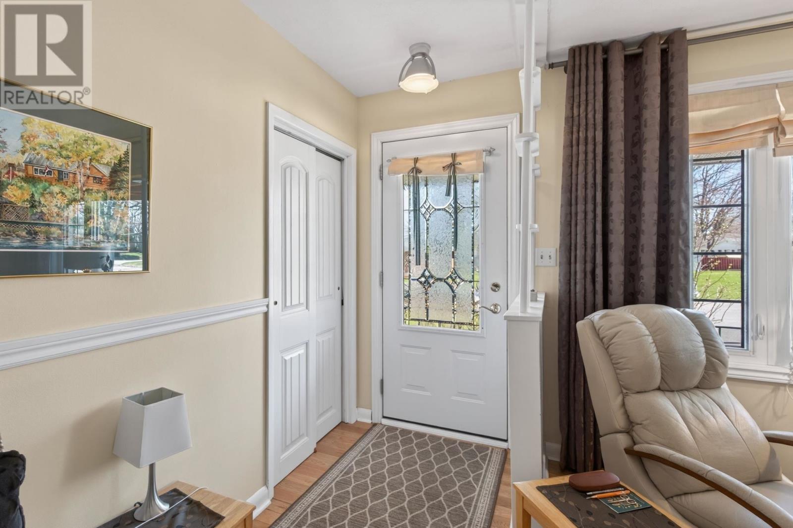15 Pinemore Blvd, Sault Ste. Marie, Ontario P6B 4E4 - Photo 6 - SM261045
