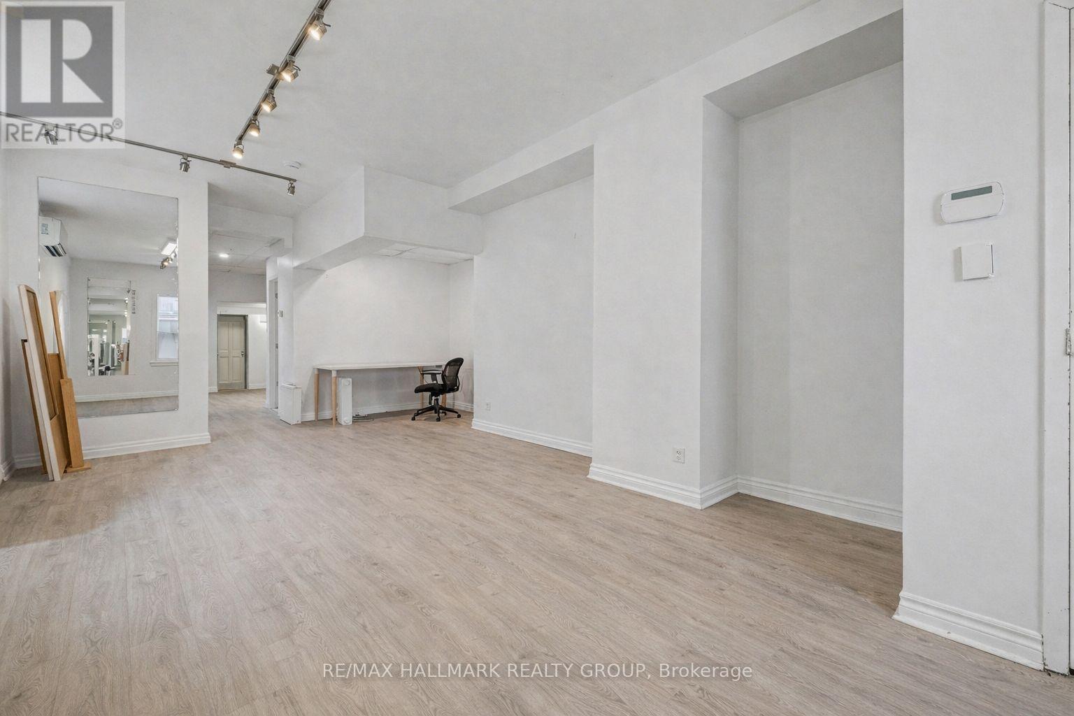 638-640 Somerset Street W, Ottawa, Ontario  K1R 5K4 - Photo 9 - X12956190