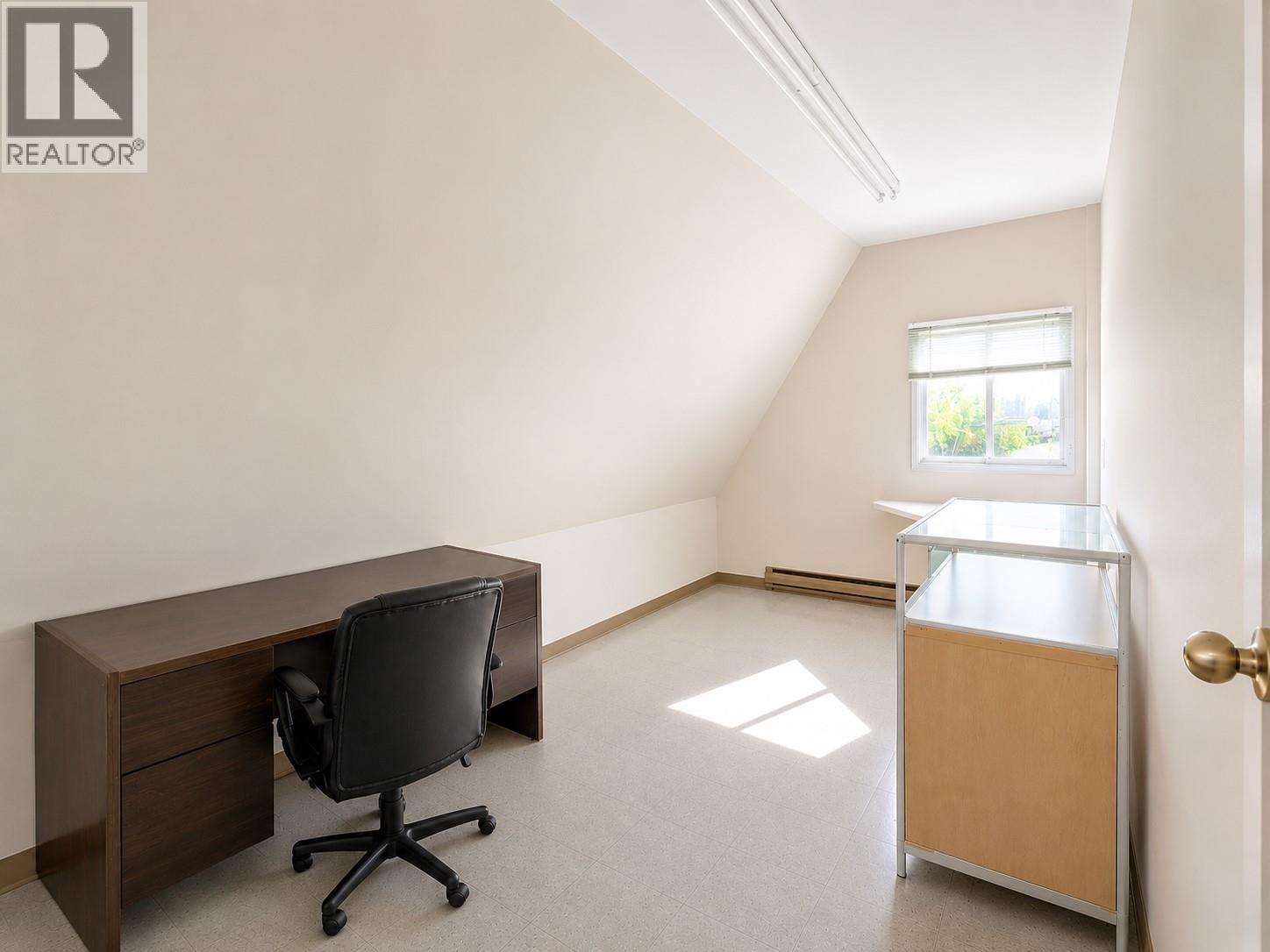 3503 32 Street, Vernon, British Columbia V1T 5N4 - Photo 12 - 10388045