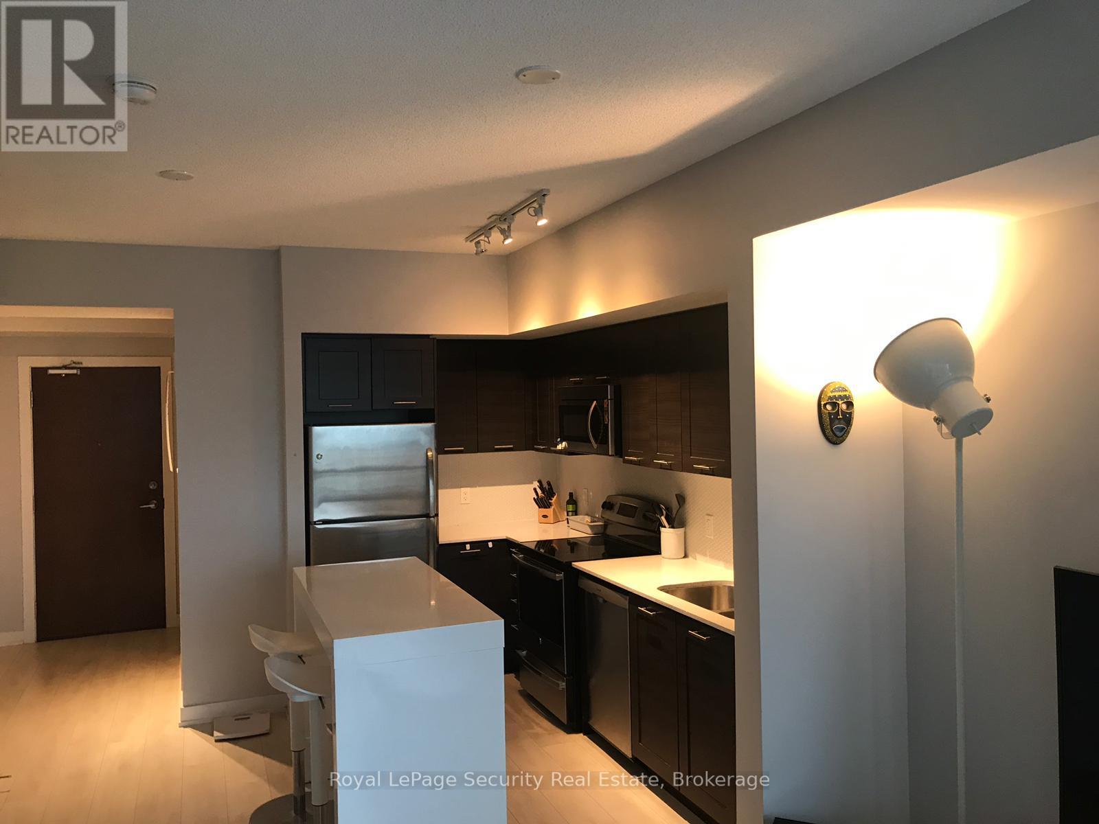 2002 - 2200 Lake Shore Boulevard W, Toronto, Ontario  M8V 1A4 - Photo 4 - W13145684