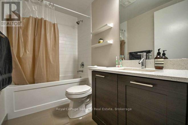 2002 - 2200 Lake Shore Boulevard W, Toronto, Ontario  M8V 1A4 - Photo 5 - W13145684