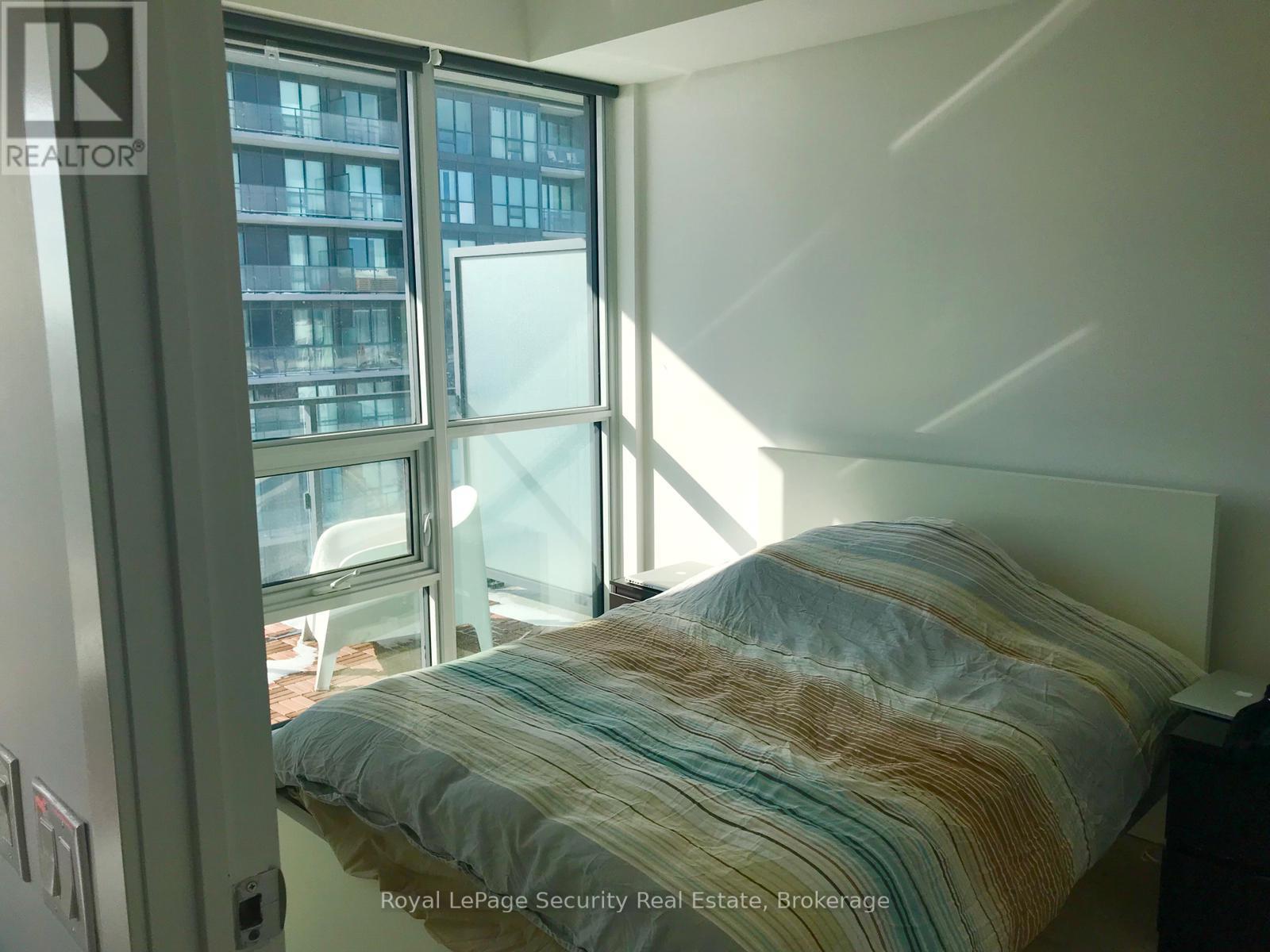 2002 - 2200 Lake Shore Boulevard W, Toronto, Ontario  M8V 1A4 - Photo 6 - W13145684