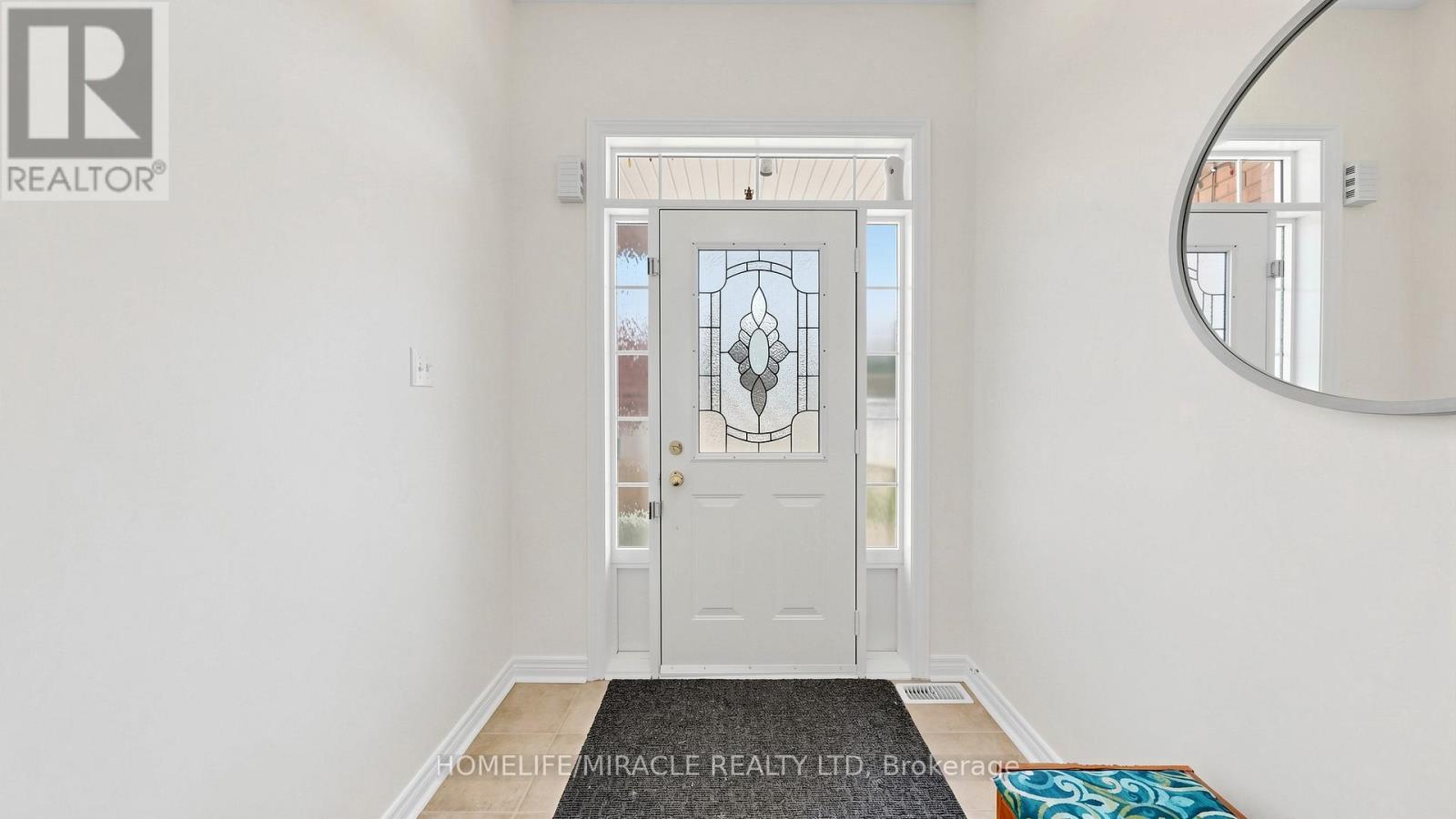 66 Rocky Point Crescent, Brampton, Ontario  L6V 4R7 - Photo 5 - W13145734