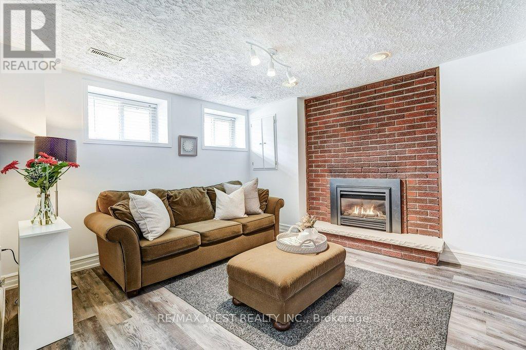 2995 Saint Malo Circle, Mississauga, Ontario  L5N 1T1 - Photo 22 - W13145800