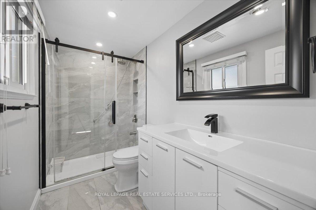 18 Chesterfield Road, Brampton, Ontario  L6W 1K9 - Photo 30 - W13145852