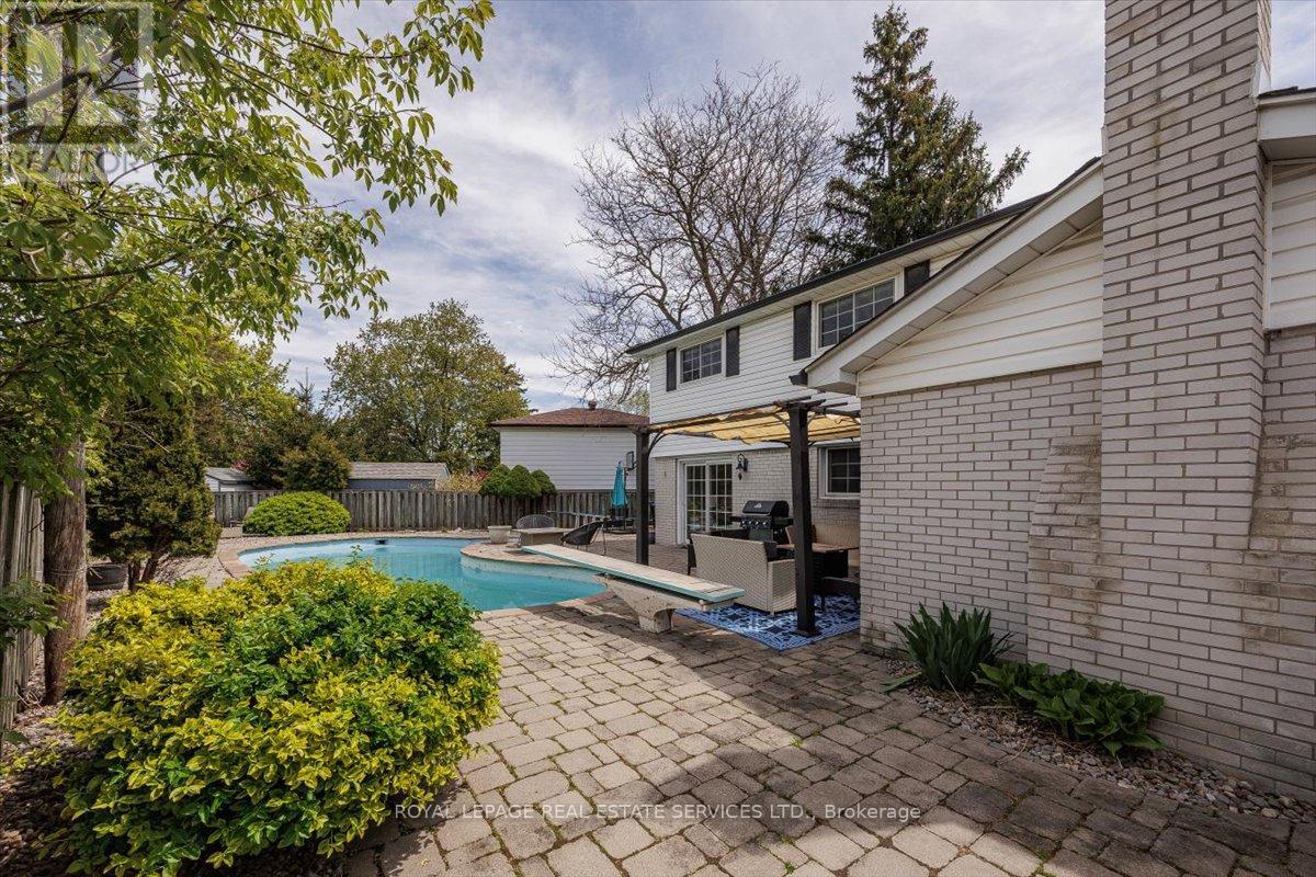 18 Chesterfield Road, Brampton, Ontario  L6W 1K9 - Photo 44 - W13145852