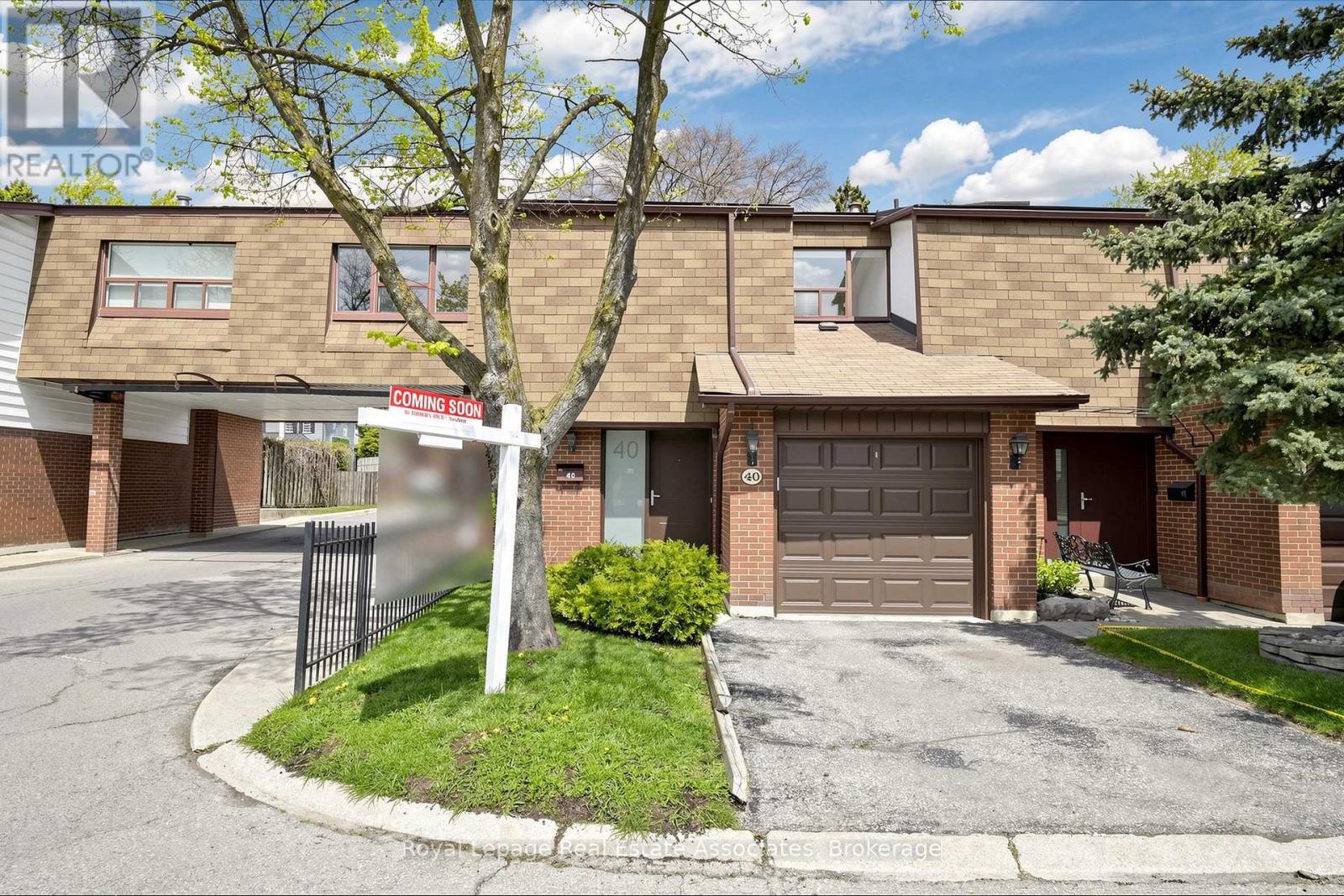 40 - 600 Silver Creek Boulevard, Mississauga, Ontario  L5A 2B4 - Photo 2 - W13145878