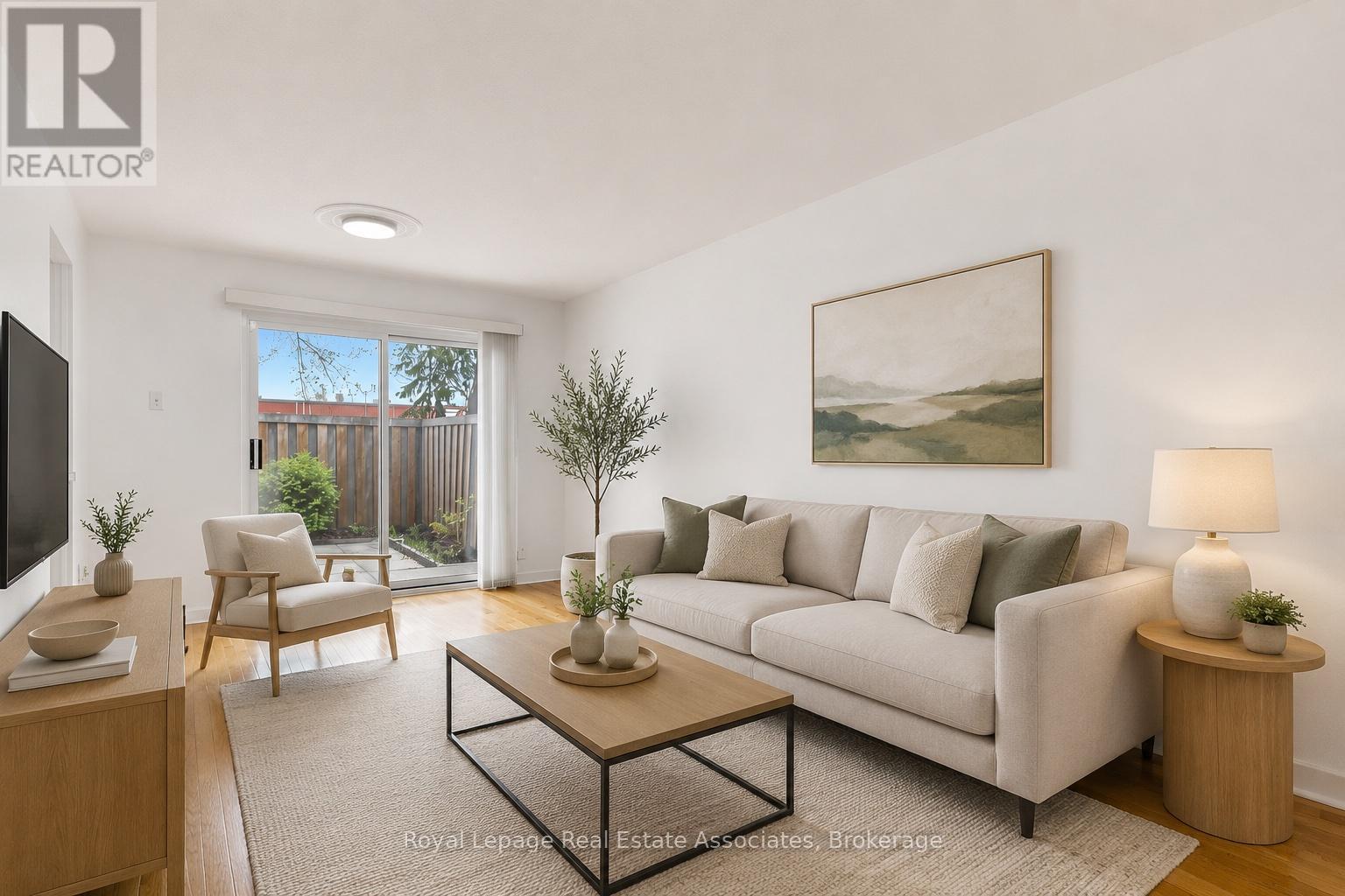 40 - 600 Silver Creek Boulevard, Mississauga, Ontario  L5A 2B4 - Photo 4 - W13145878