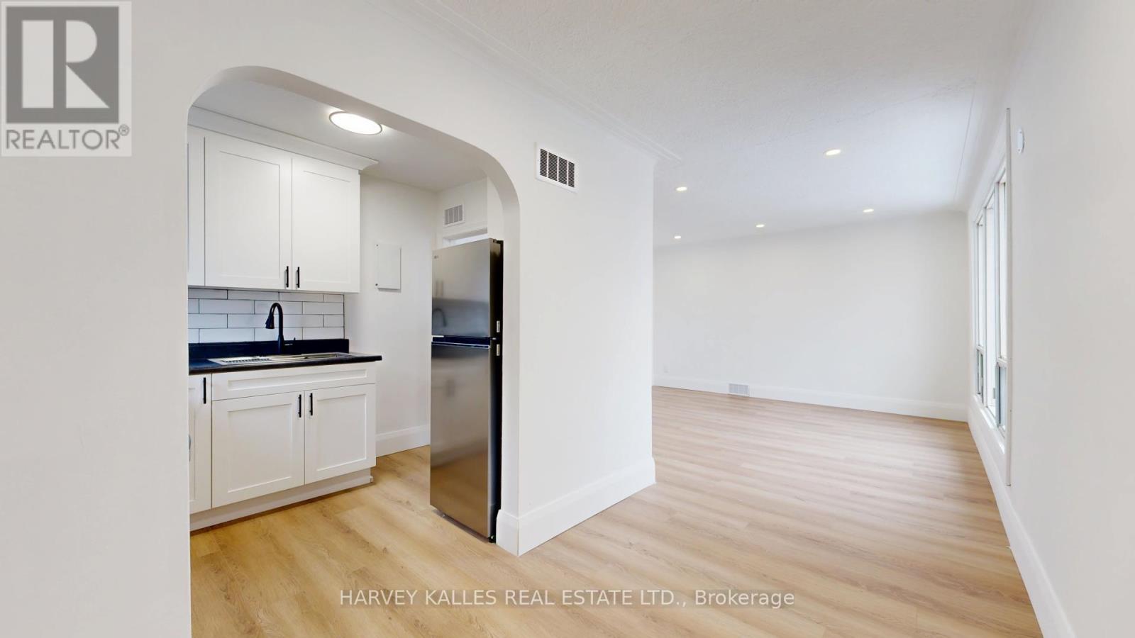 5 - 1252 Davenport Road, Toronto, Ontario  M6H 2G9 - Photo 7 - W13145902