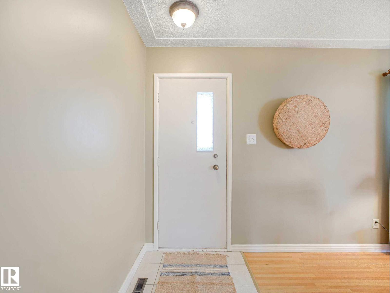 9635 64 Av Nw, Edmonton, Alberta  T6E 0J2 - Photo 25 - E4488614