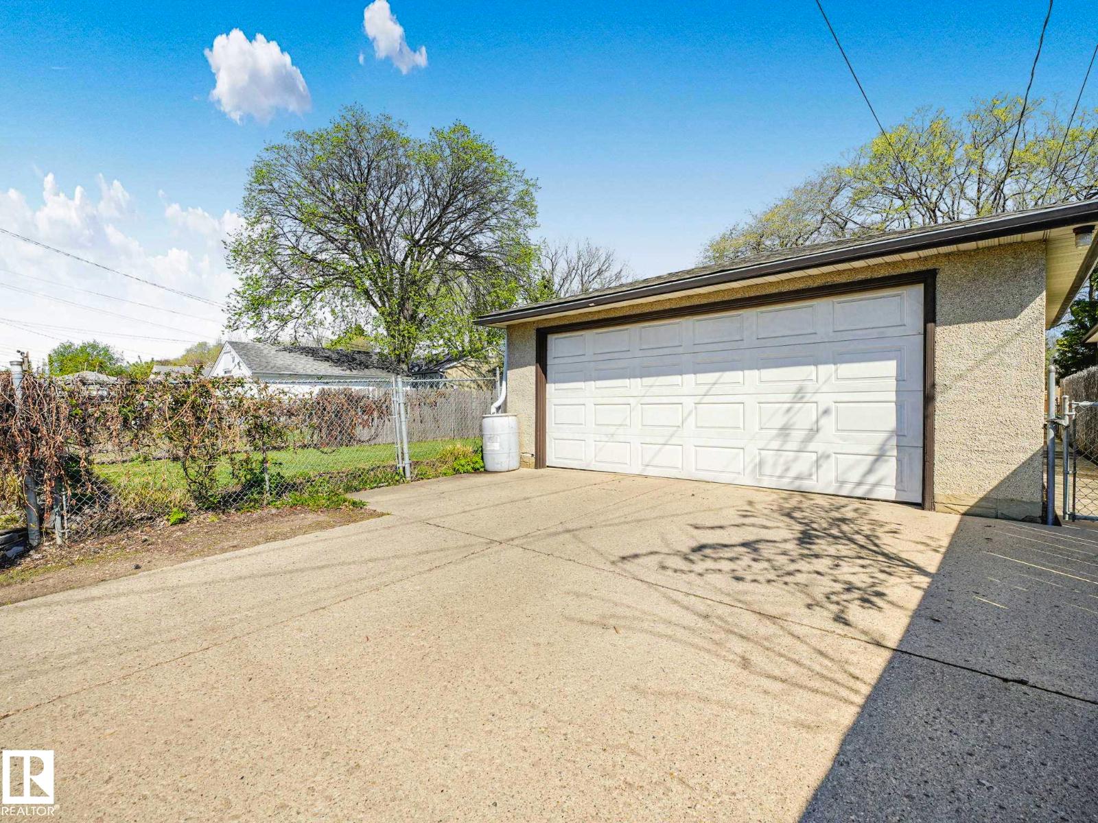 9635 64 Av Nw, Edmonton, Alberta  T6E 0J2 - Photo 10 - E4488614