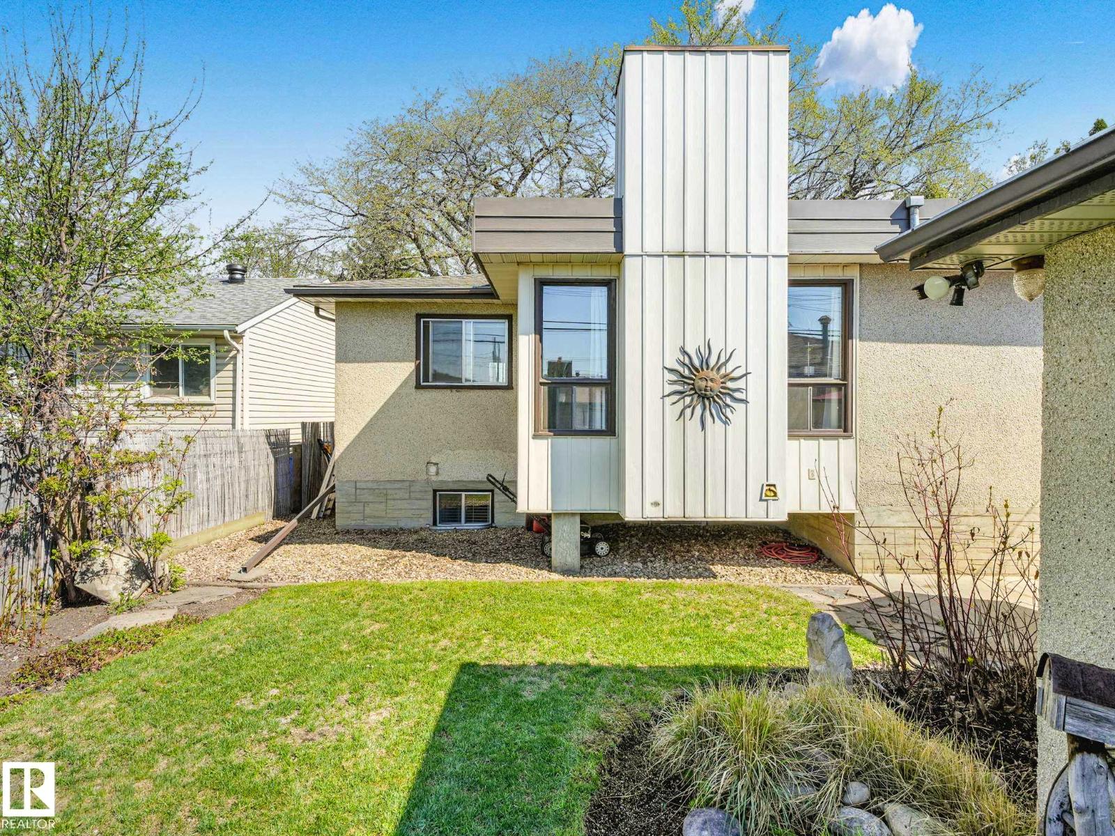9635 64 Av Nw, Edmonton, Alberta  T6E 0J2 - Photo 9 - E4488614