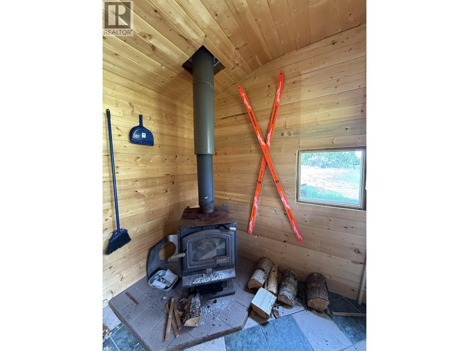 2186 Lubbers Road, Smithers, British Columbia  V0J 2N6 - Photo 22 - R3125014