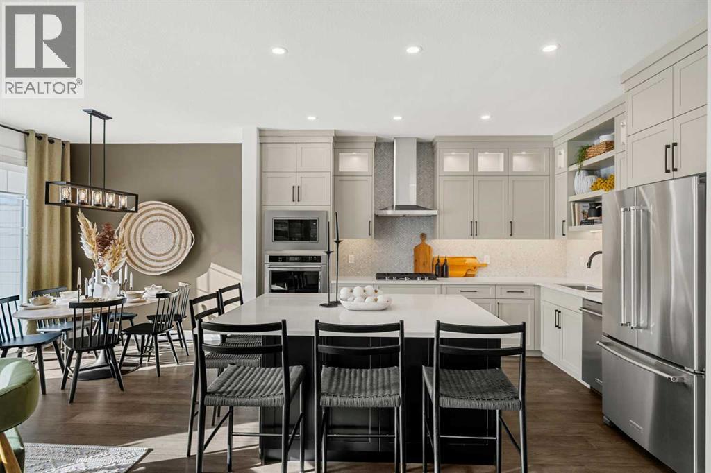 291 Greenwich Drive NW, Calgary, Alberta  T3B 6P1 - Photo 8 - A2310748