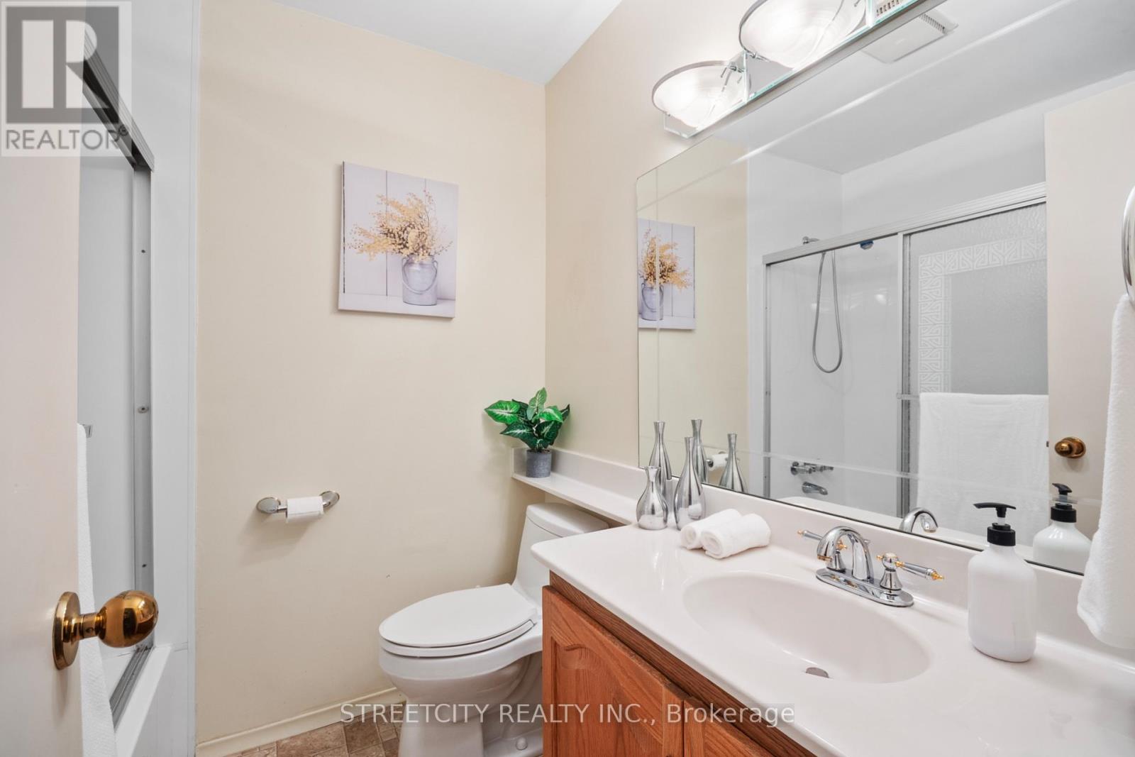 600 Wonderland Road S, London South, Ontario  N6H 4Y8 - Photo 15 - X13146102