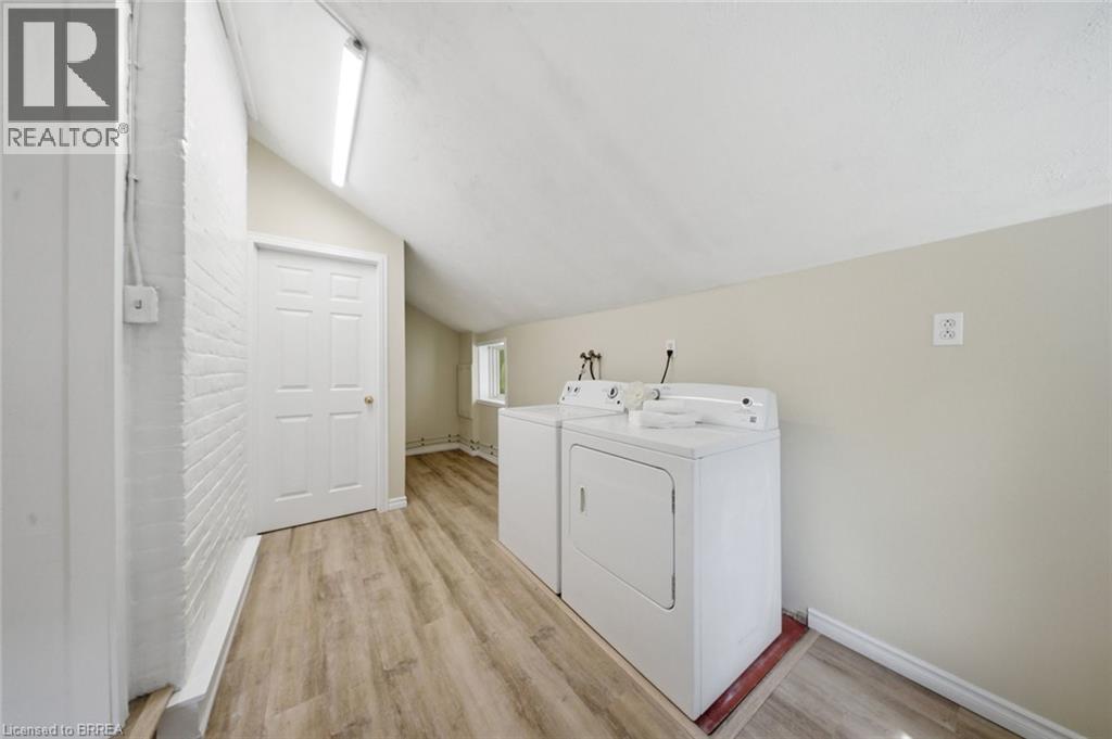 61 William Street, Brantford, Ontario  N3T 3K6 - Photo 17 - 40831491
