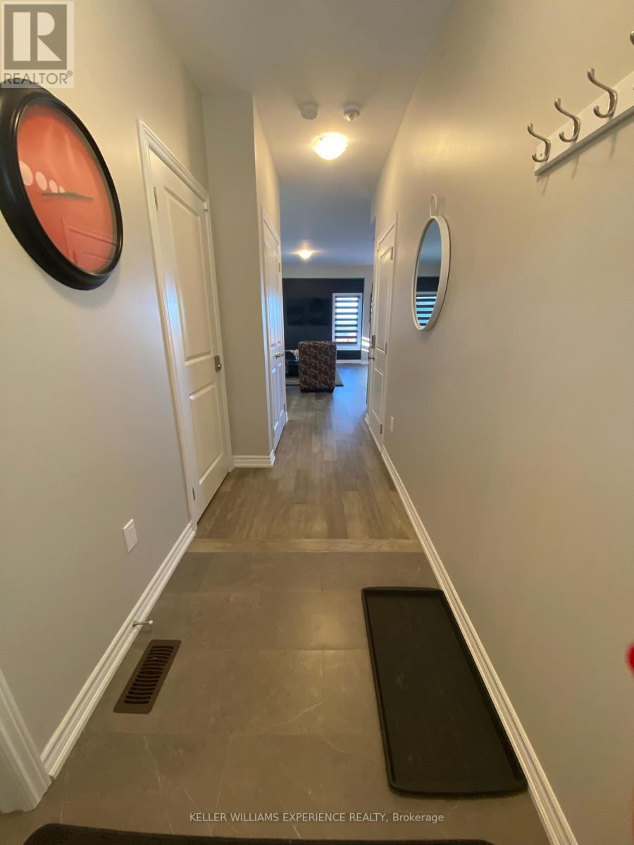 179 Rosie Street, Blue Mountains, Ontario  N0H 1J0 - Photo 3 - X13145658