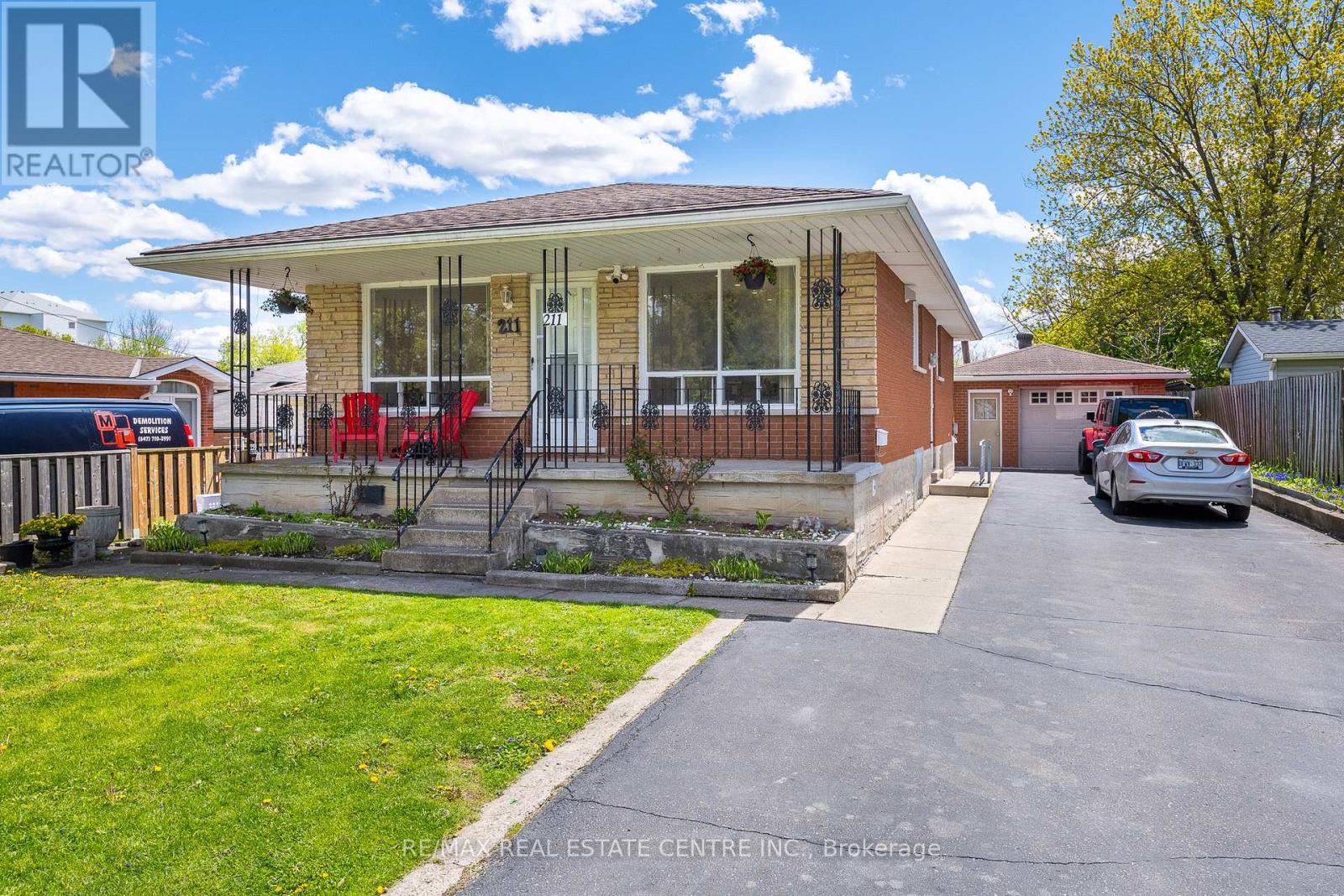 211 Ballantyne Avenue, Cambridge, Ontario  N1R 7B5 - Photo 3 - X13145754