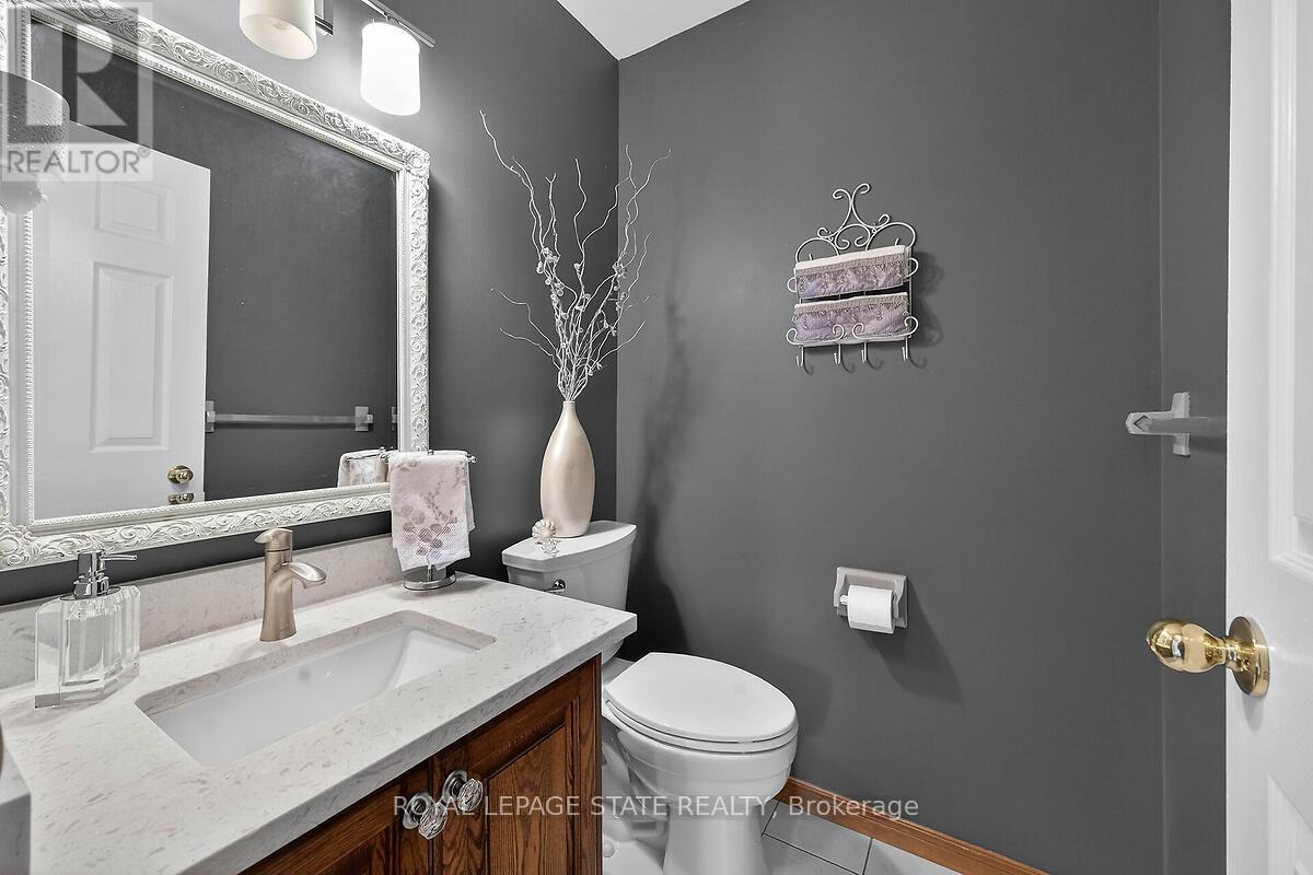 15 Gabriele Court, Hamilton, Ontario  L8G 5C4 - Photo 15 - X13145910