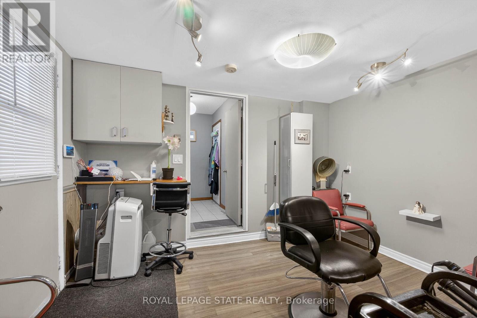 15 Gabriele Court, Hamilton, Ontario  L8G 5C4 - Photo 18 - X13145910