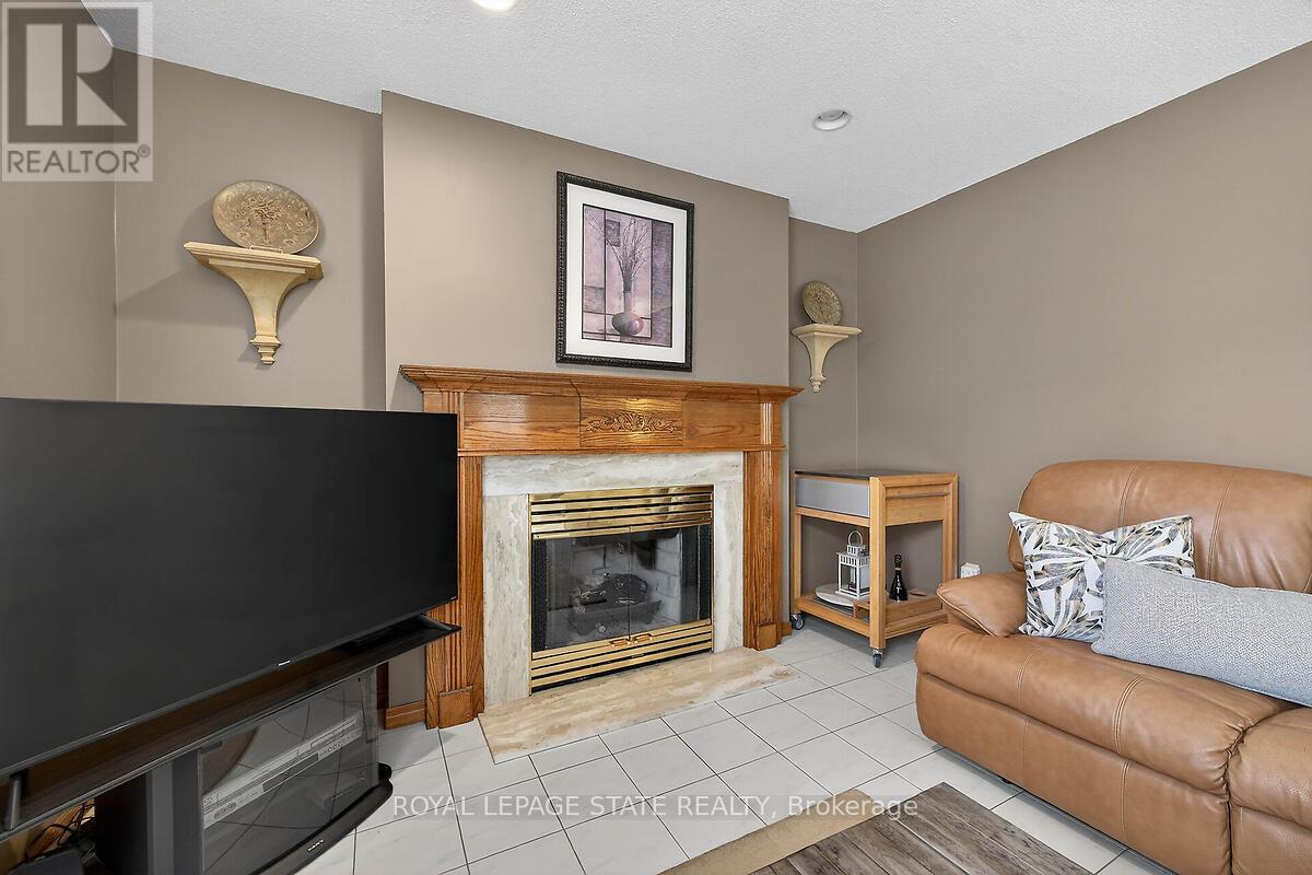 15 Gabriele Court, Hamilton, Ontario  L8G 5C4 - Photo 9 - X13145910