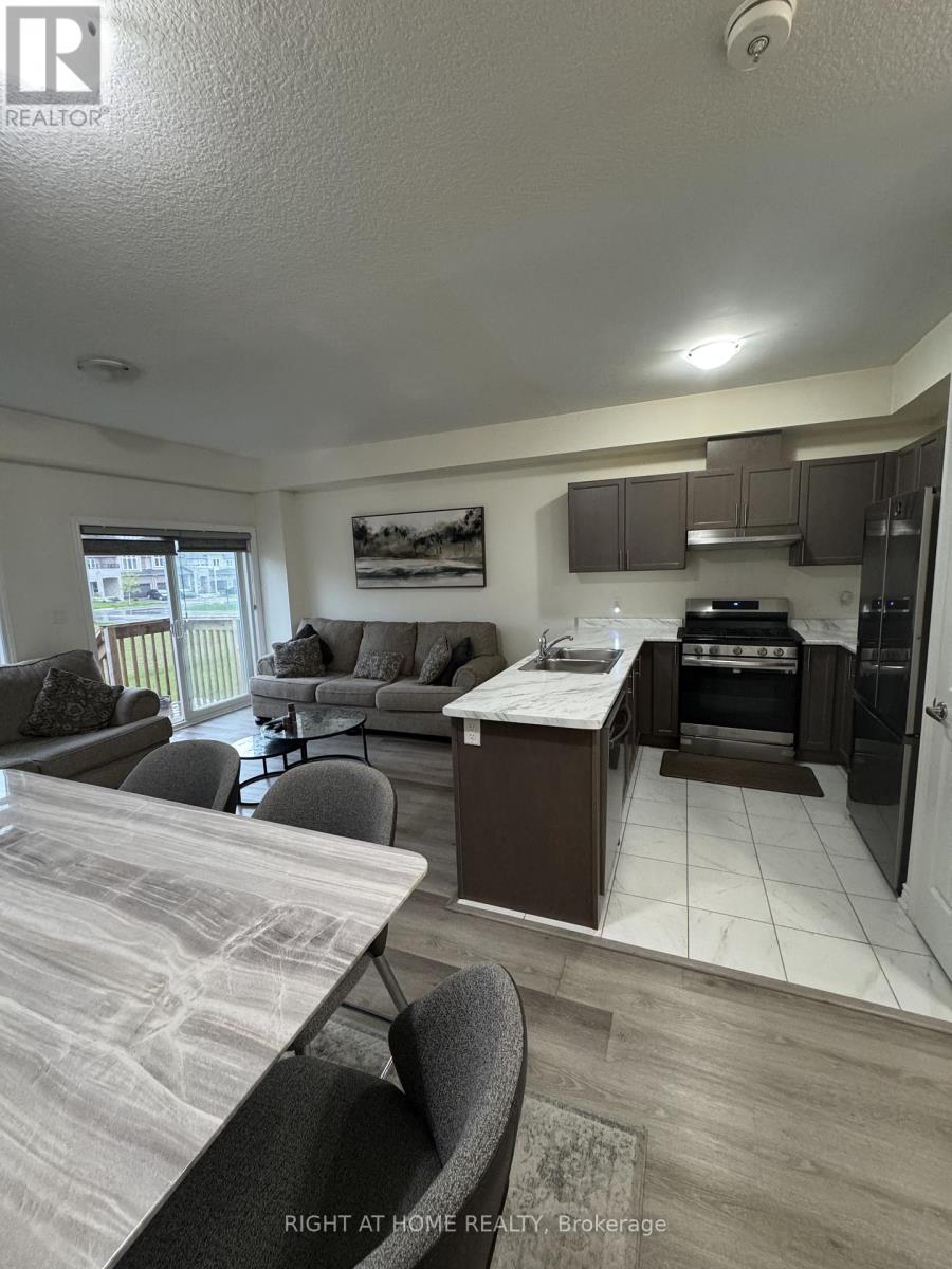 76 Pinot Crescent, Hamilton, Ontario  L8E 0J9 - Photo 4 - X13145952