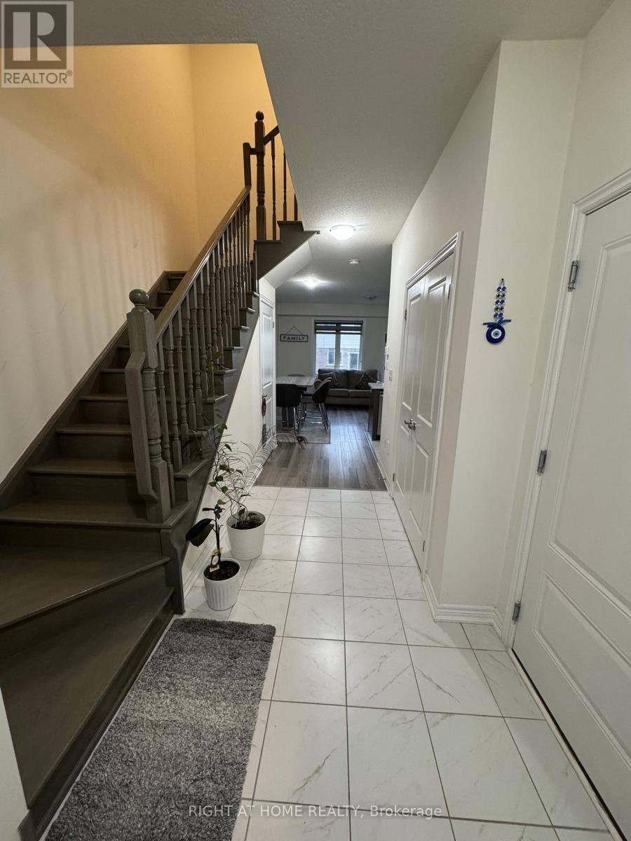 76 Pinot Crescent, Hamilton, Ontario  L8E 0J9 - Photo 7 - X13145952