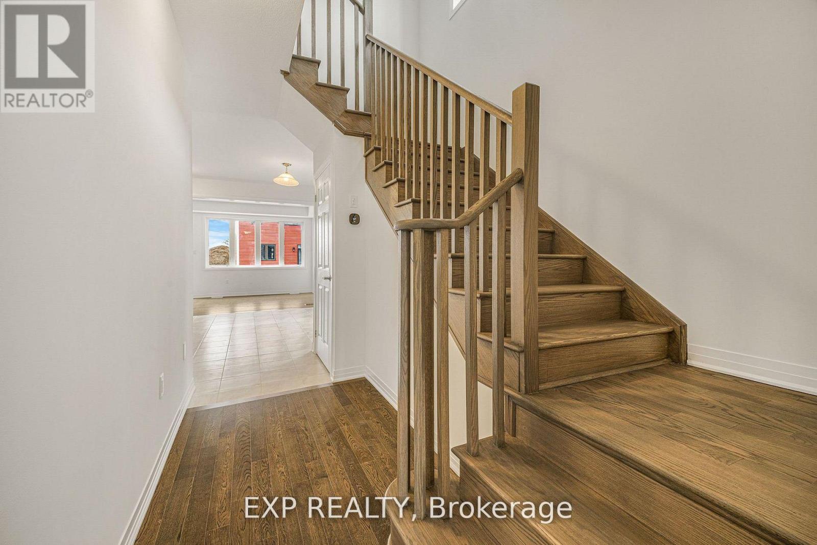 25 Canvas Crescent, Welland, Ontario  L3B 0P4 - Photo 4 - X13145958
