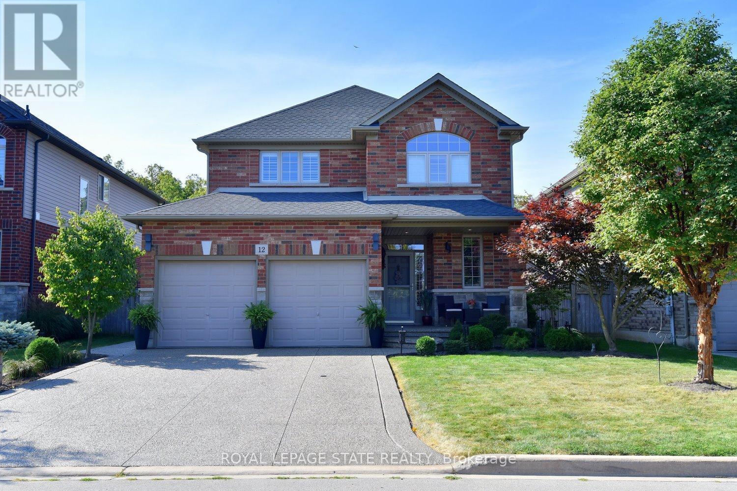 12 DEGROW CRESCENT, Hamilton, Ontario