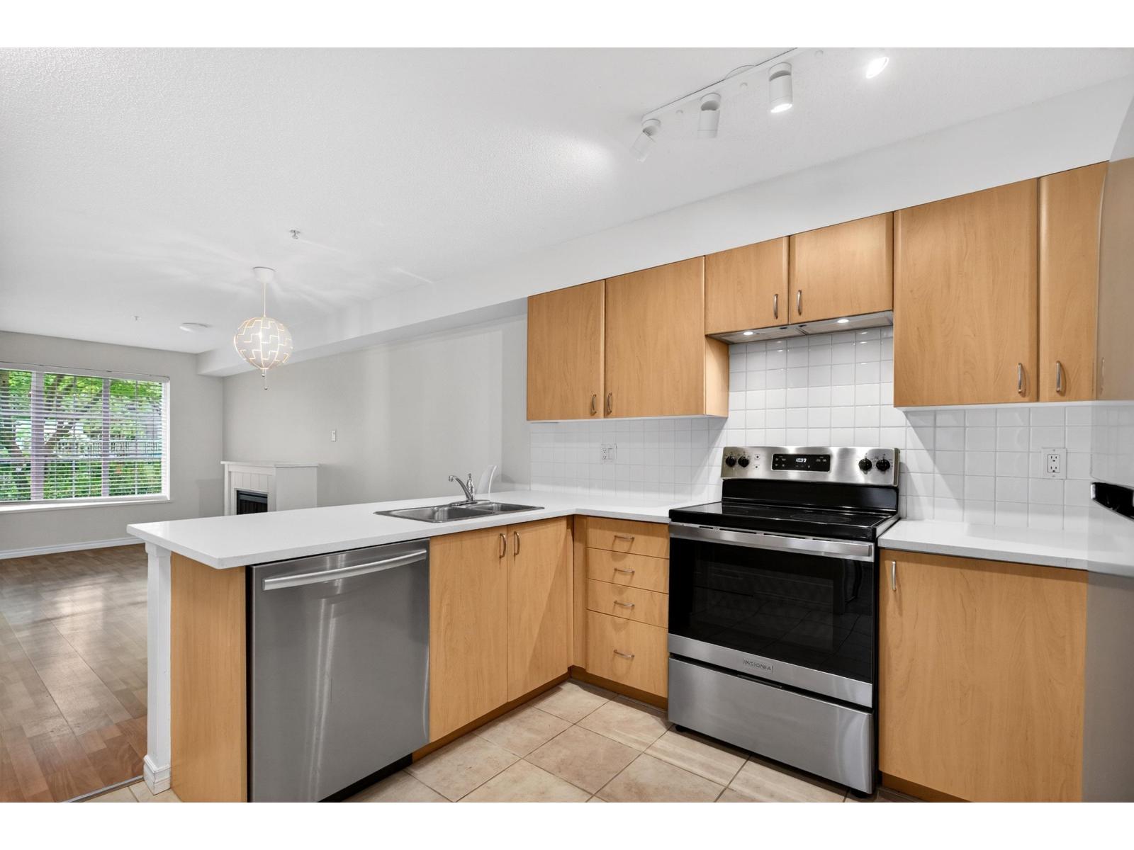 105 14859 100 Avenue, Surrey, British Columbia  V3R 2V5 - Photo 13 - R3125097