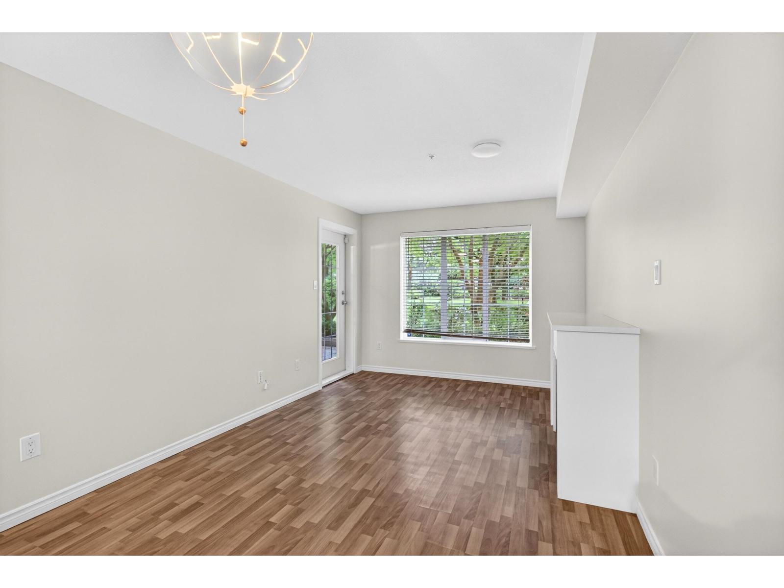 105 14859 100 Avenue, Surrey, British Columbia  V3R 2V5 - Photo 4 - R3125097