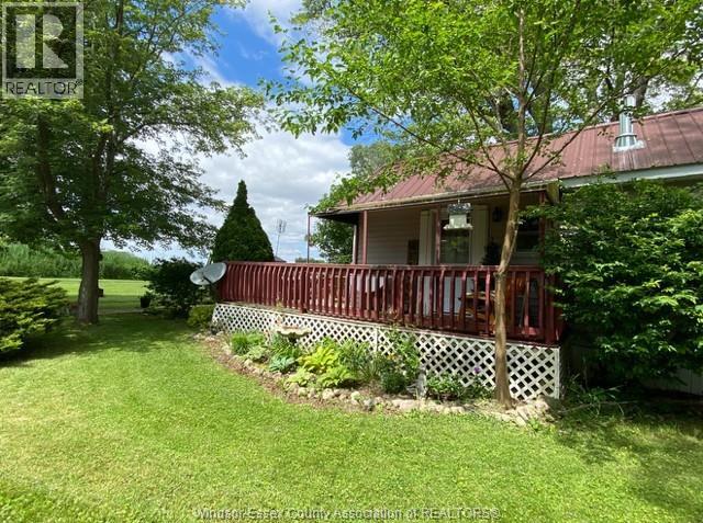 159 Ambassador Beach Road, Colchester, Ontario  N0R 1G0 - Photo 3 - 26011473