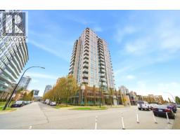 705 135 E 17TH STREET, North Vancouver, British Columbia