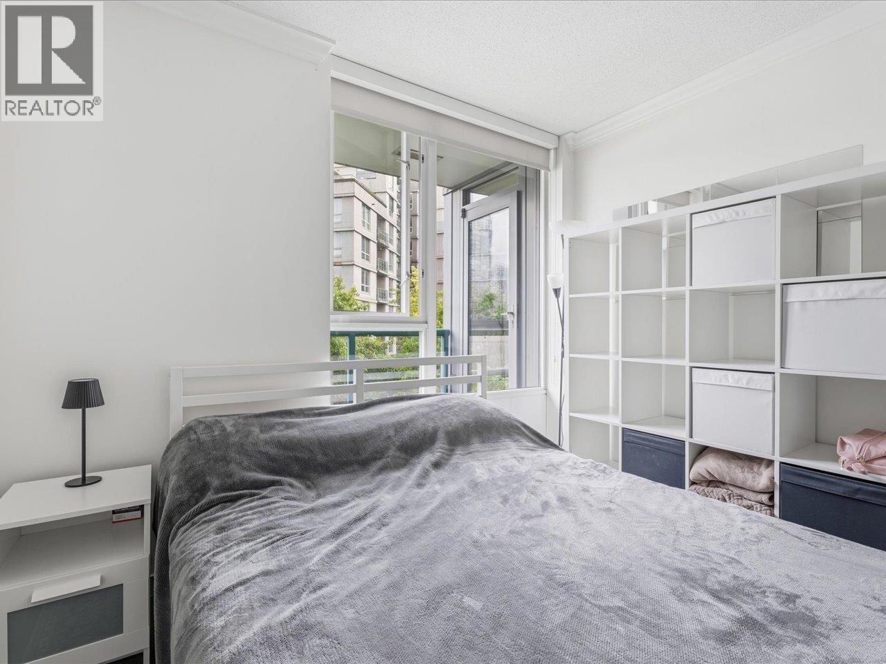 502 1033 Marinaside Crescent, Vancouver, British Columbia  V6Z 3A3 - Photo 12 - R3125013