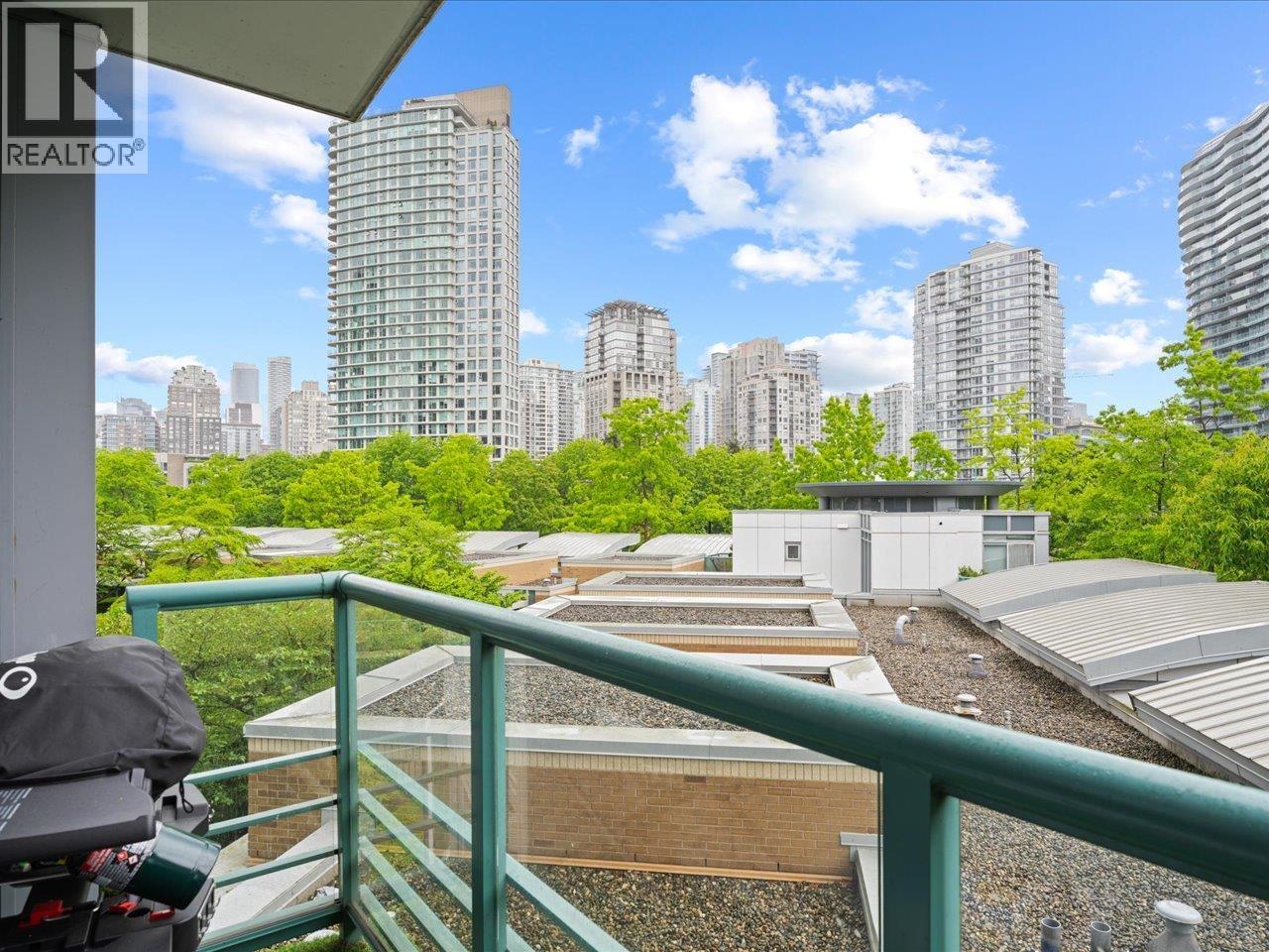 502 1033 Marinaside Crescent, Vancouver, British Columbia  V6Z 3A3 - Photo 16 - R3125013
