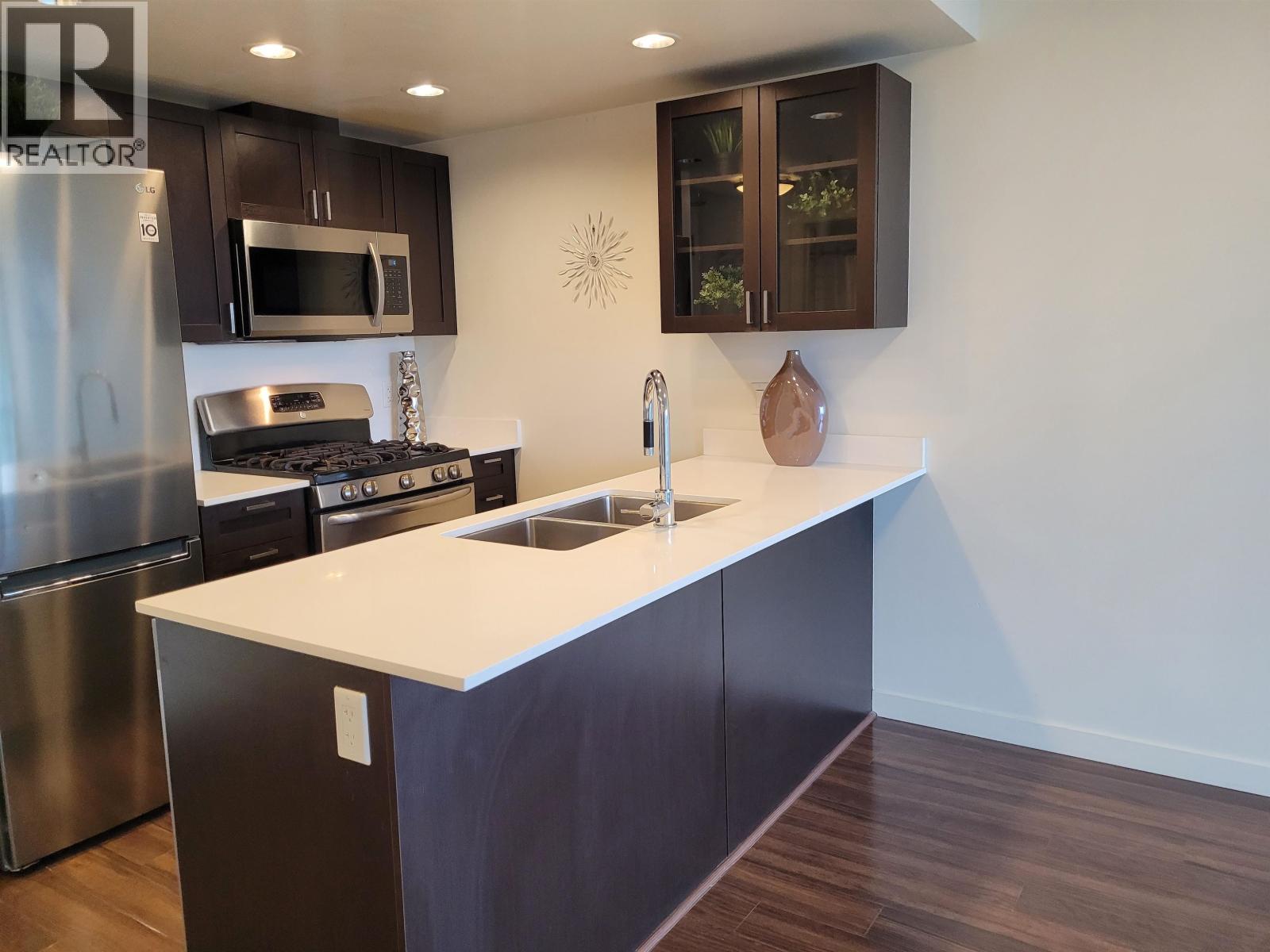 719 4818 Eldorado Mews, Vancouver, British Columbia  V5R 0B3 - Photo 9 - R3125031