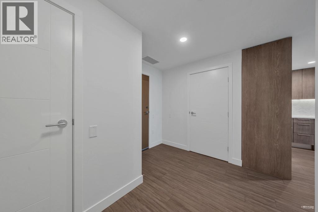 2302 6398 Silver Avenue, Burnaby, British Columbia  V5H 0K7 - Photo 19 - R3125032