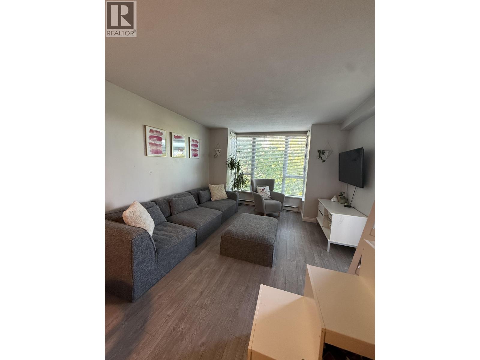 303 5189 Gaston Street, Vancouver, British Columbia  V5R 6C7 - Photo 2 - R3125040