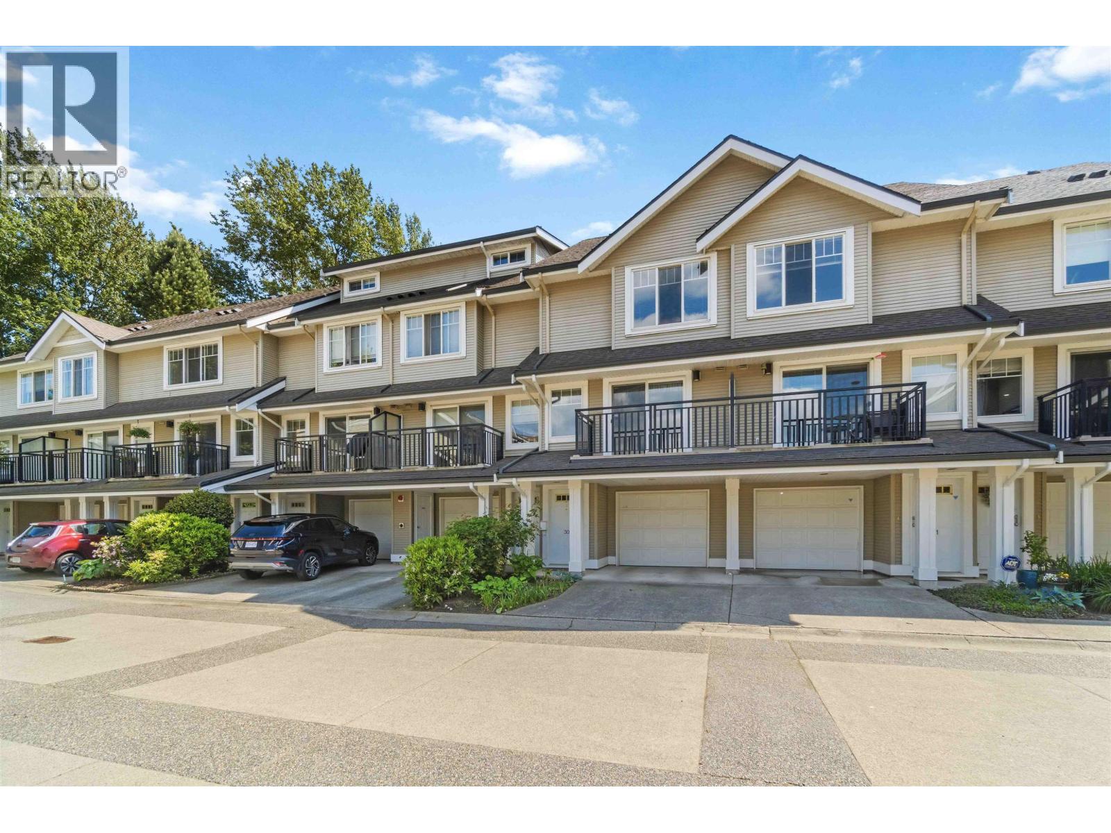 30 2927 FREMONT STREET, Port Coquitlam, British Columbia