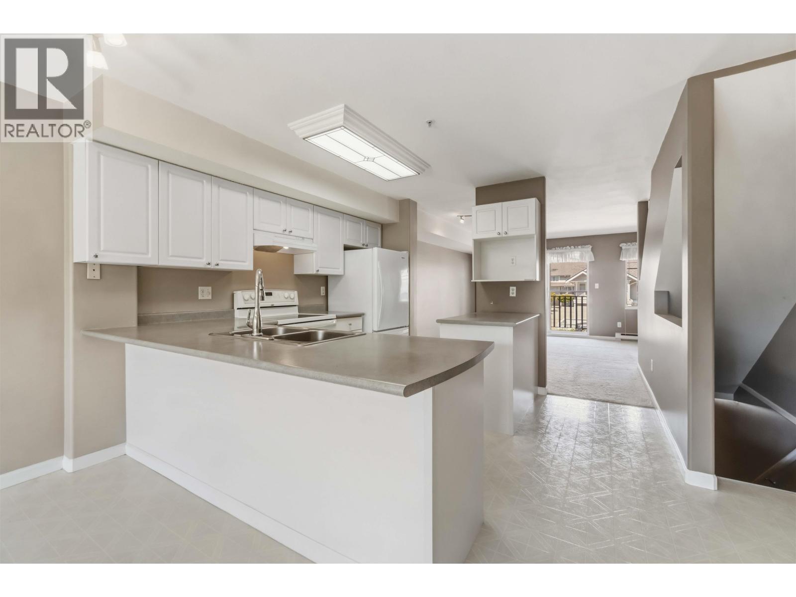 30 2927 Fremont Street, Port Coquitlam, British Columbia  V3B 7X8 - Photo 10 - R3125041