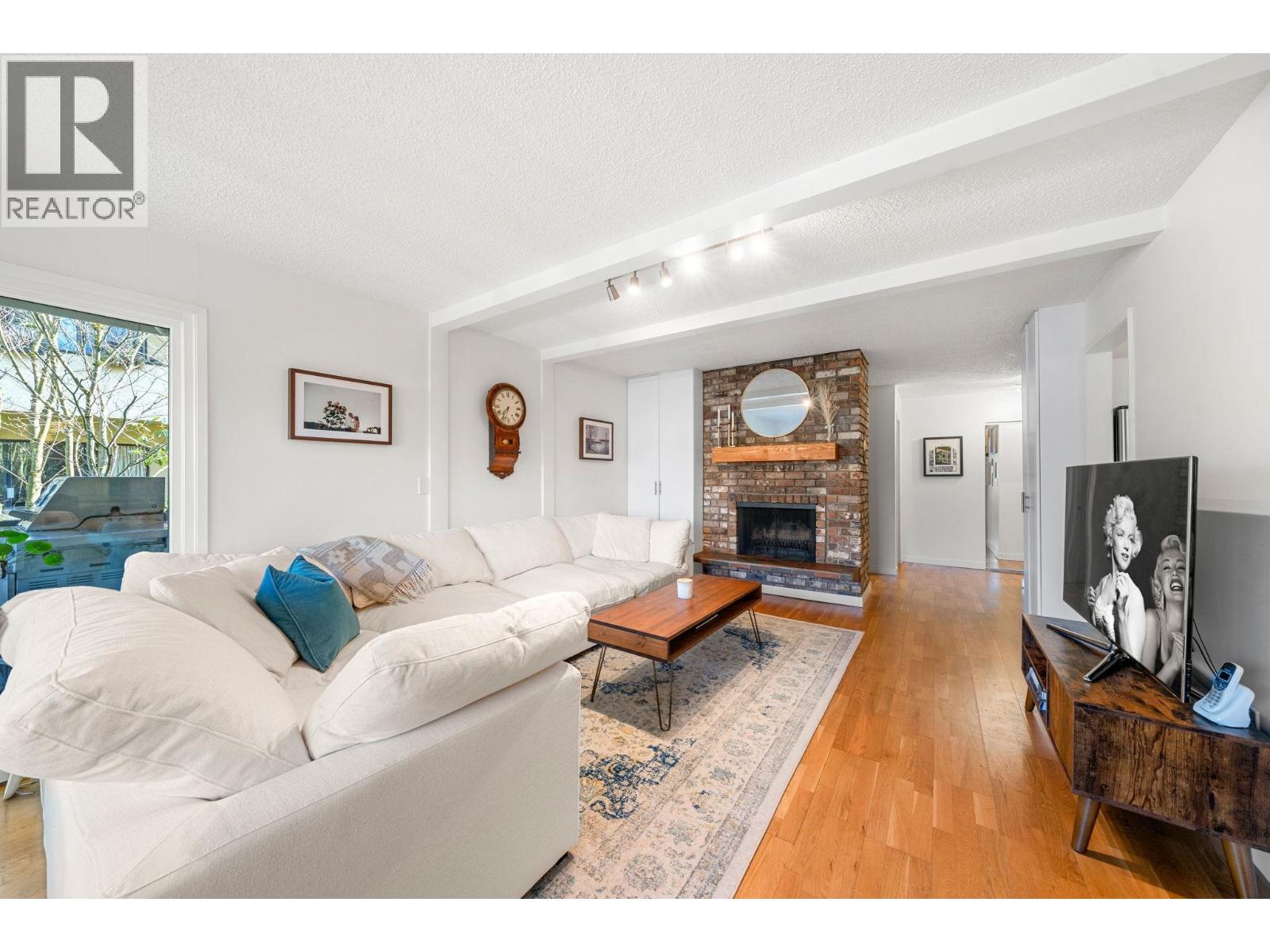 208 1266 W 13th Avenue, Vancouver, British Columbia  V6H 1N6 - Photo 3 - R3125071