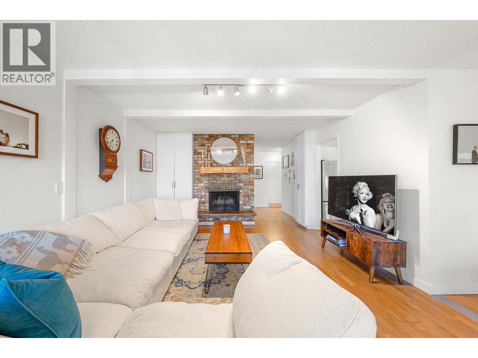 208 1266 W 13th Avenue, Vancouver, British Columbia  V6H 1N6 - Photo 4 - R3125071