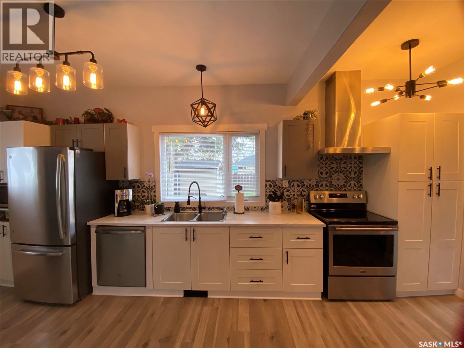 25 Wallace Avenue, Yorkton, Saskatchewan  S3N 2E6 - Photo 12 - SK036246