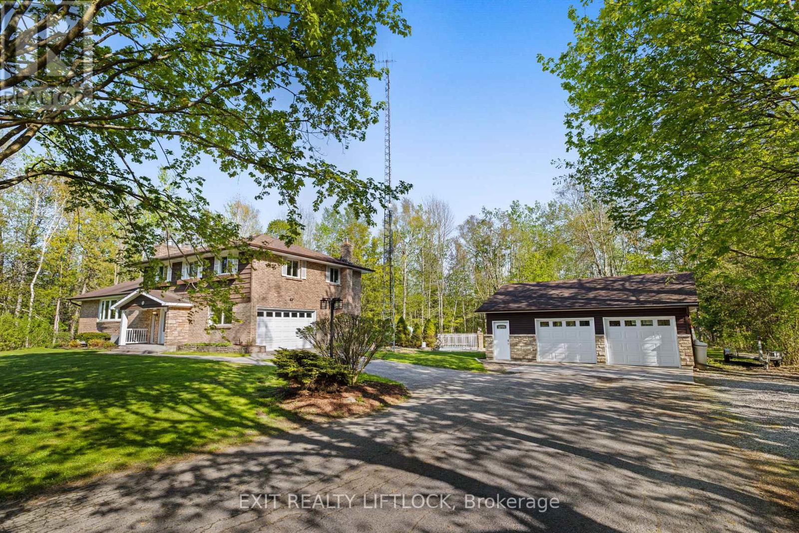 2225 Parkhill Road W, Cavan Monaghan, Ontario  K9J 6X4 - Photo 3 - X13146006
